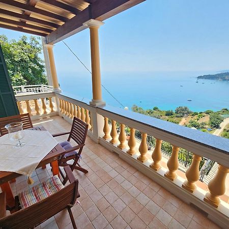 Avocado Villa Вентимиля Екстериор снимка