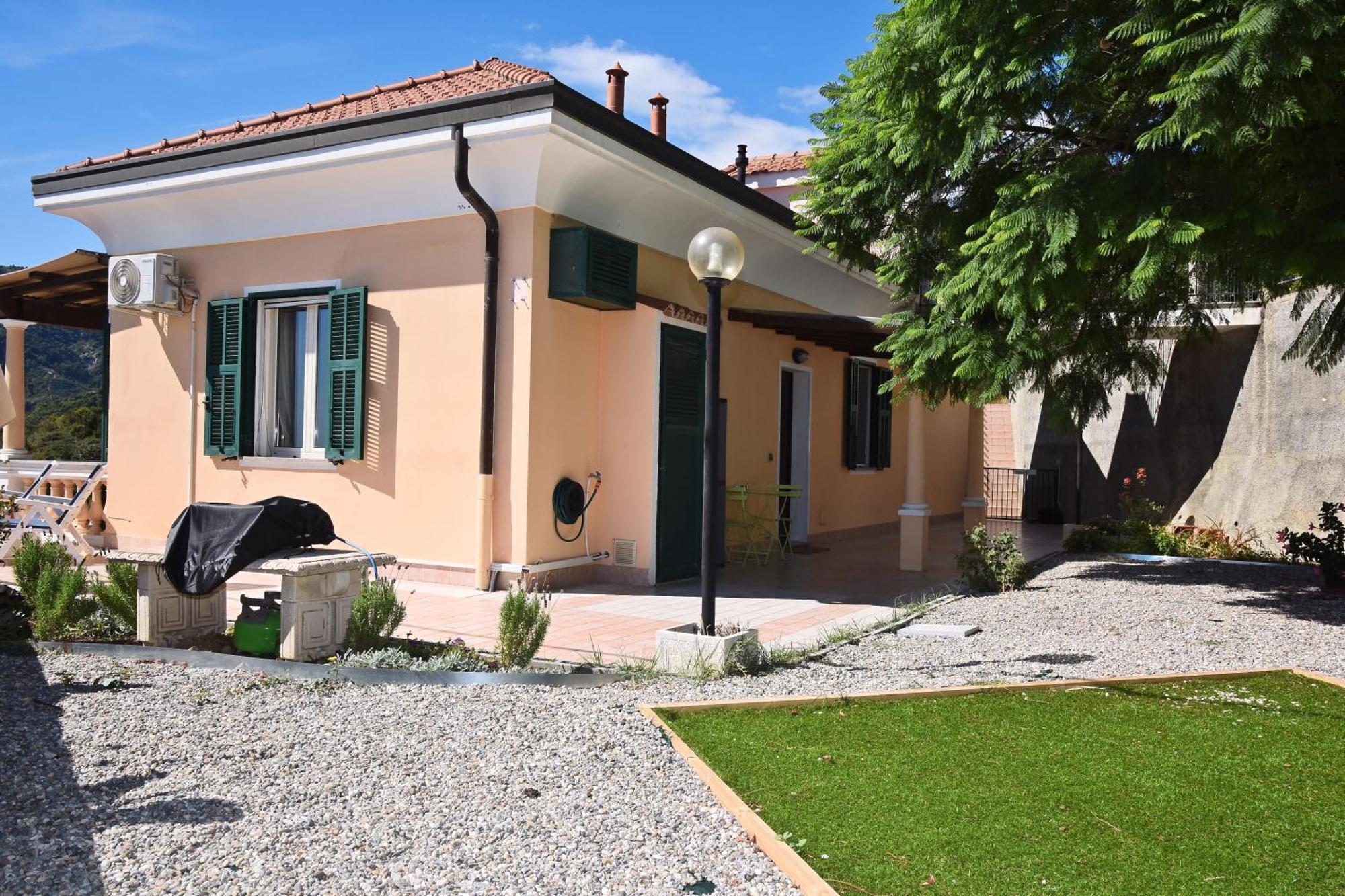 Avocado Villa Вентимиля Екстериор снимка
